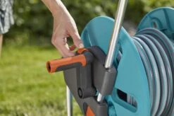 GARDENA AquaRoll M Easy Set - Slangwagen - Maximaal 60 M Opbergcapaciteit 18 GARDENA AquaRoll M Easy Set - Slangwagen - Maximaal 60 M Opbergcapaciteit -Gardena Winkel 1200x799 33