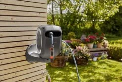 GARDENA - Wandslangenbox RollUp S - Slanghouder - 15 Meter - Ø 11 Mm -Gardena Winkel 1200x800 123