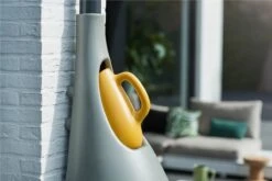 Elho Pure Raindrop 70L - Geel/Oker -Gardena Winkel 1200x800 133