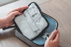 Smart Cool'R Diabetes Tas - Diabetes Etui - Insuline Koeltas - Insuline Etui - Diabetes Tasje - Medische Koeltas Voor Insulinespuit Met 2 Ice Packs Voor Optimale Temperatuur 11 Smart Cool'R Diabetes Tas - Diabetes Etui - Insuline Koeltas - Insuline Etui - Diabetes Tasje - Medische Koeltas Voor Insulinespuit Met 2 Ice Packs Voor Optimale Temperatuur -Gardena Winkel 1200x800 9