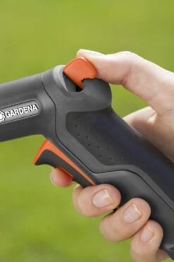 GARDENA - Premium Multifunctionele Broeskop - Exclusief Verlengsteel -Gardena Winkel 800x1200 36