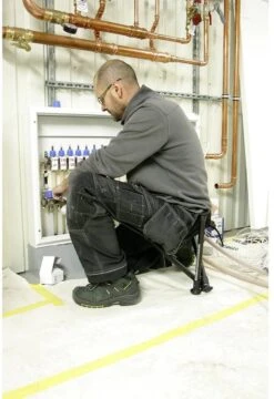 Walkstool - 3-Poots Krukje - Comfort 55 Cm - Verstelbaar - Zwart -Gardena Winkel 824x1200